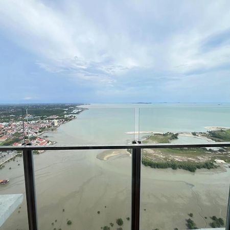 Silverscape Seaview Residences Melaka Malacca Exterior foto