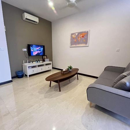 Silverscape Seaview Residences Melaka Malacca Exterior foto